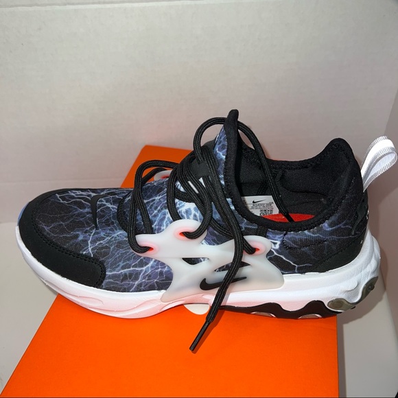 Nike Air React Presto ‘Trouble At Home’ 5.5Y Grade School 7 in womens sizes NWT - Picture 4 of 7